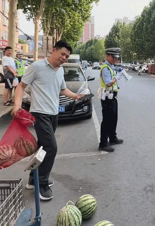 网上售卖吃瓜视频是否违法,合法边界何在？